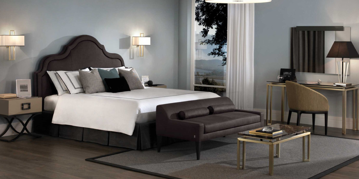 Gold details bedroom for Luxury bedrooms luxury interiors.jpg